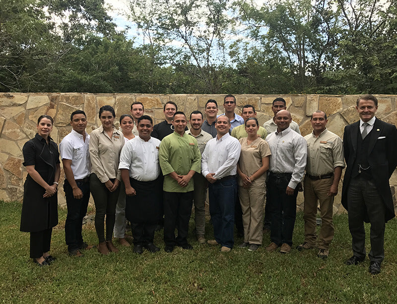6 Day Butler School & Front of House Nekupe, Nicaragua Diciembre 2017